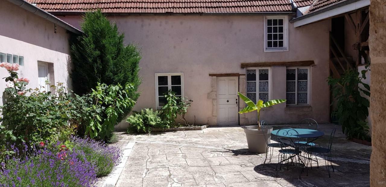 Apartmán Les Petites Forges Auxonne Exteriér fotografie